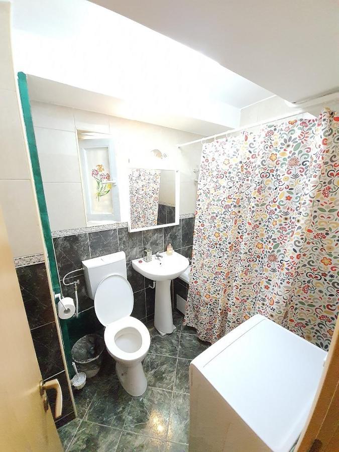 Global Downtown Apartments - Universitate - Balcescu Bukarest Kültér fotó
